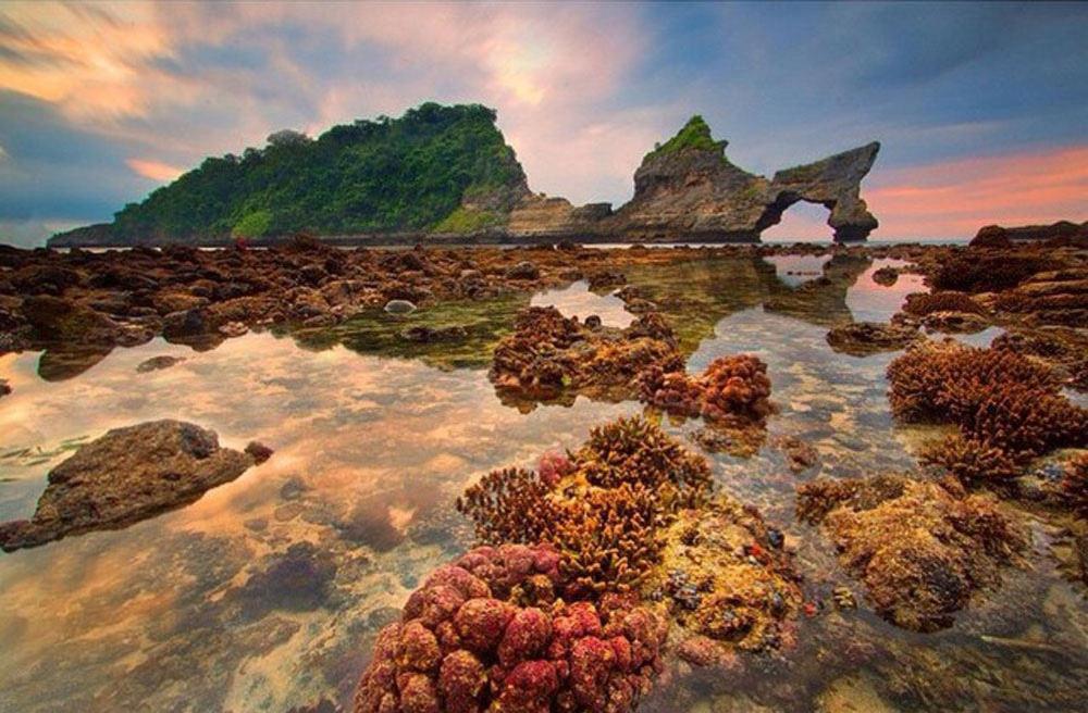 Gentari Homestay And Tour Batununggul エクステリア 写真
